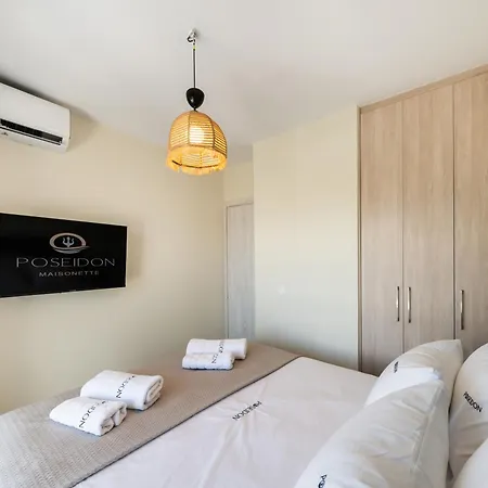 Poseidon Sea View Maisonette With Pool Σπίτι διακοπών Νικιάνα